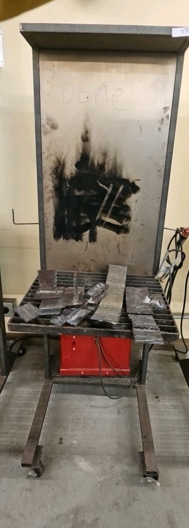 ACDC arc welder with stand