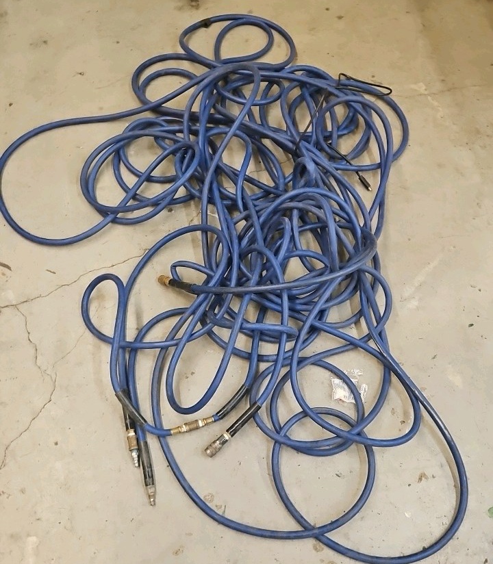 miscellaneous air hoses various sizes