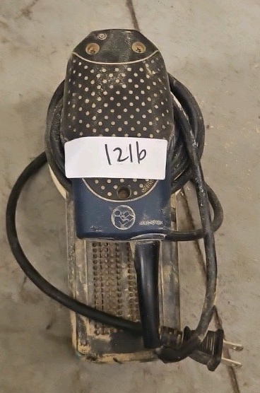 Bosch sander 5 in