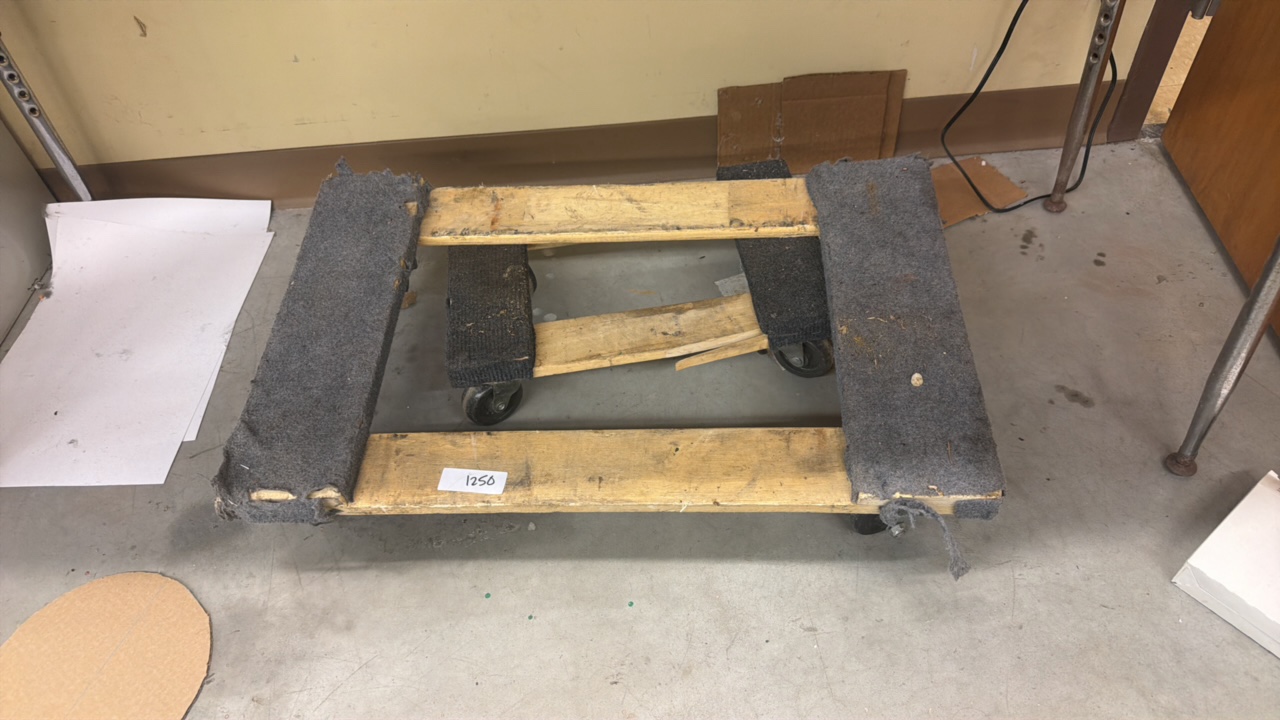 furniture remover (r137)