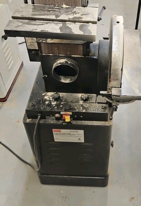 Dayton 6x12-in belt and Disc Sander
