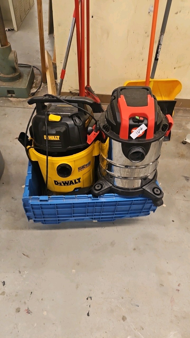 DeWalt stealth Sonic vacuum