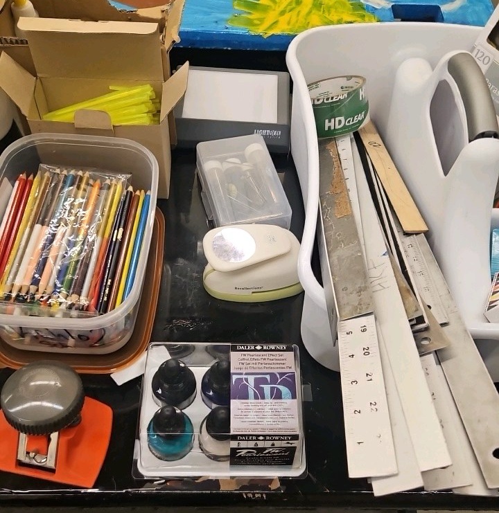 art supplies