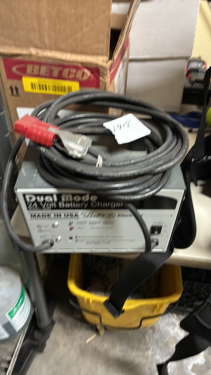 dual mode volt battery charger