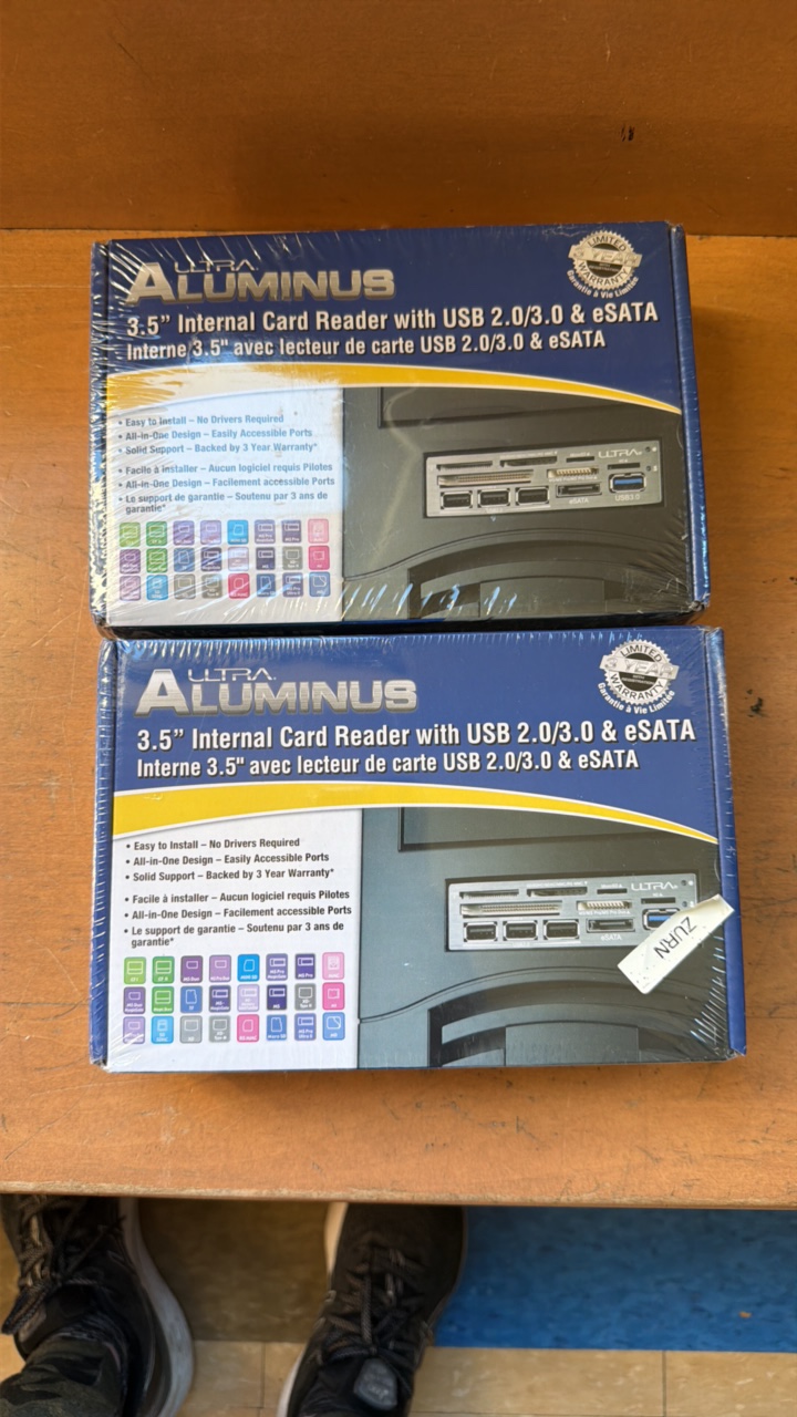 2 Ultra Aluminus Internal card Readers (Lobby)