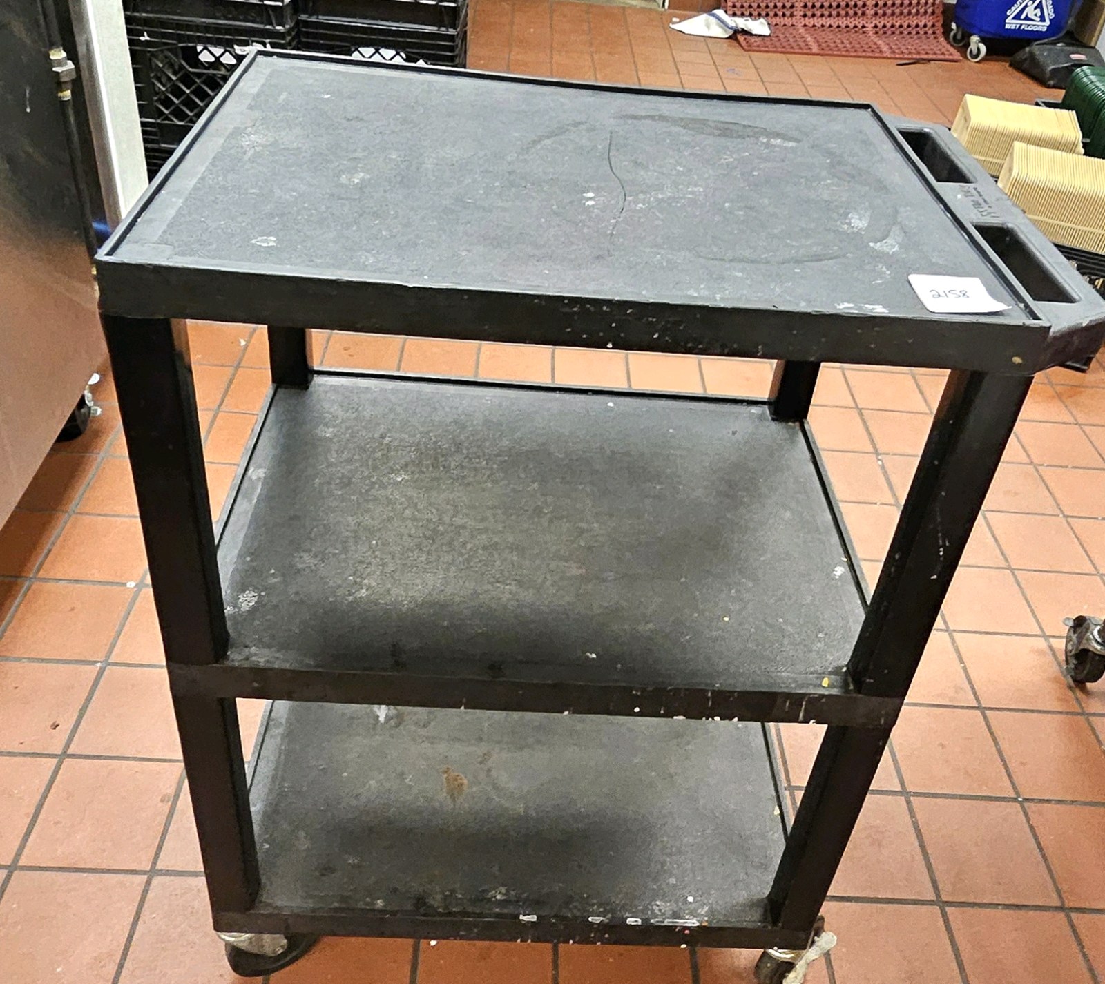 utility cart plastic on wheels