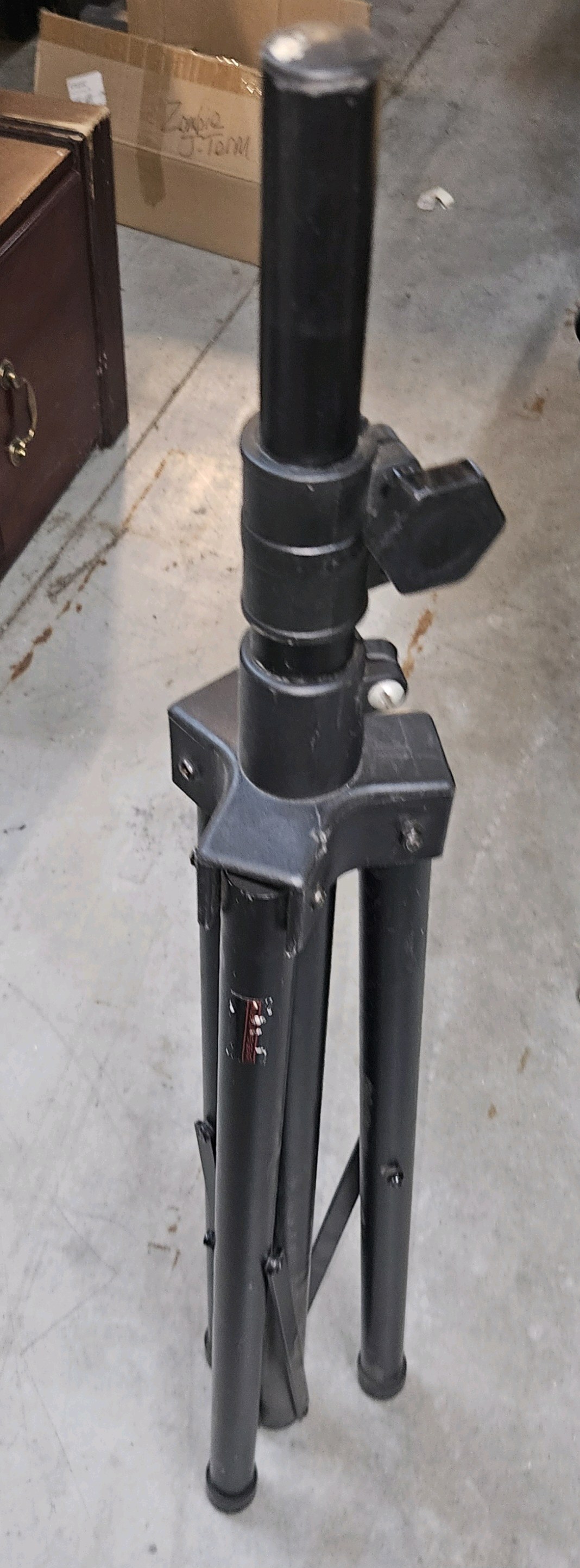 tripod