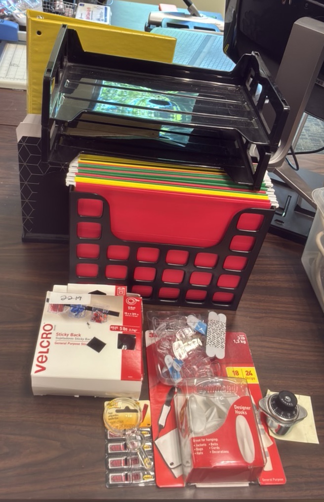 Command strips and Folders