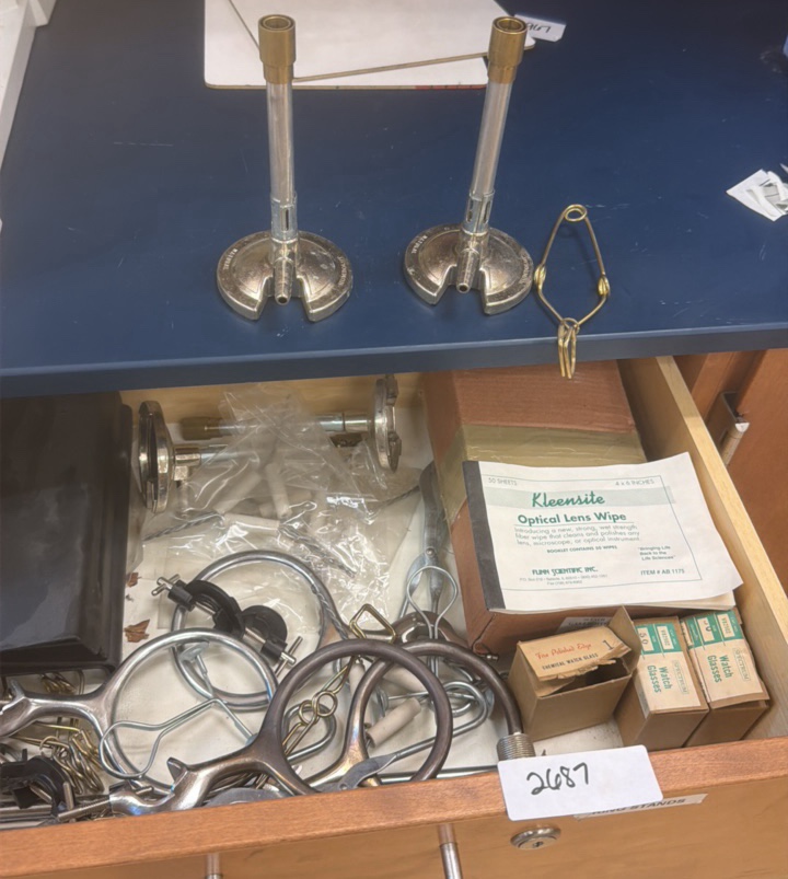 Bunson burners & Ring stands