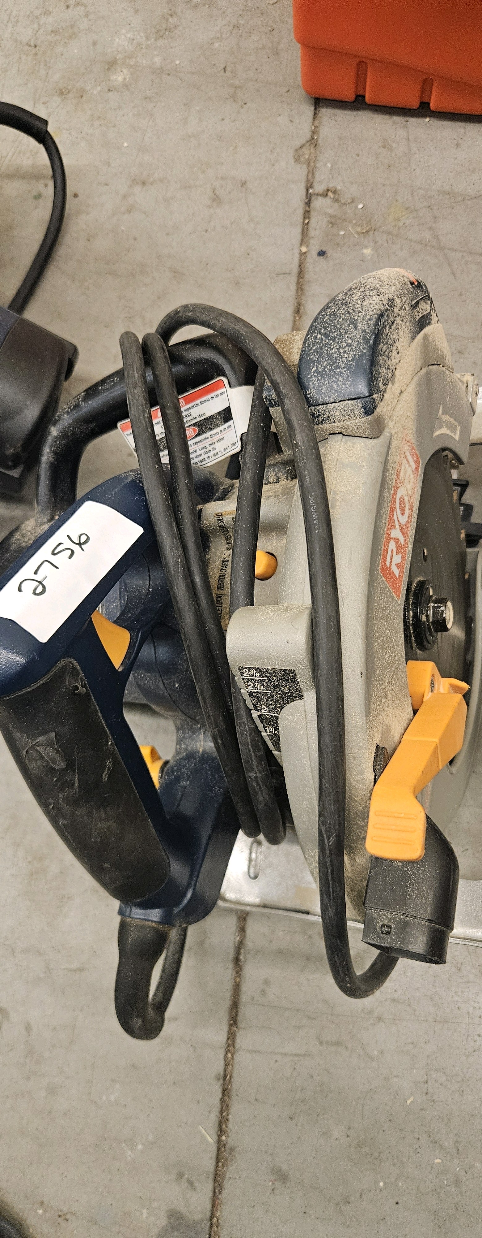 Ryobi 7-in circular saw