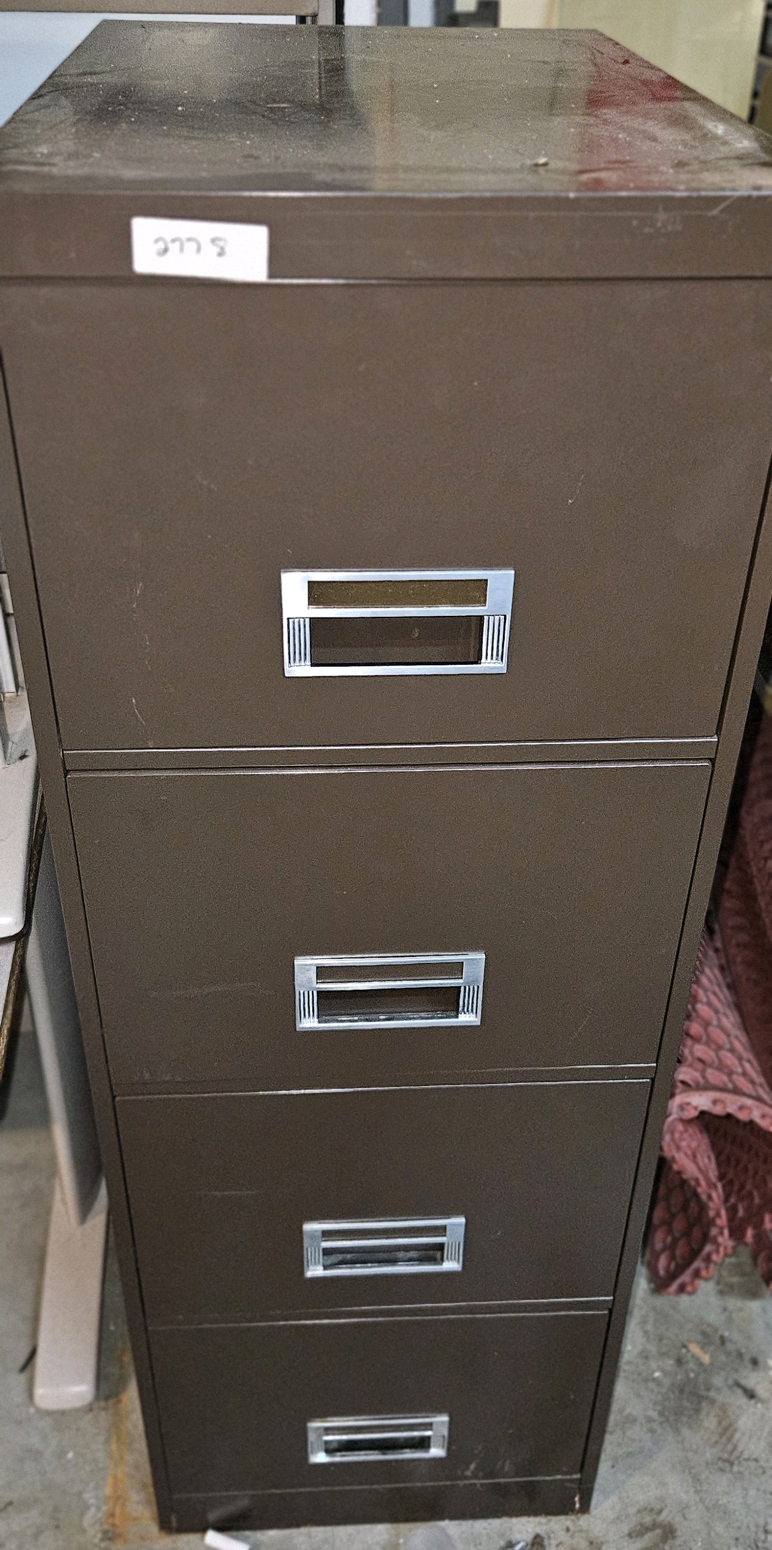 Fil8ng cabinet
