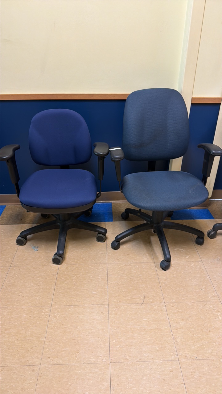 Chairs (Hall 1F)