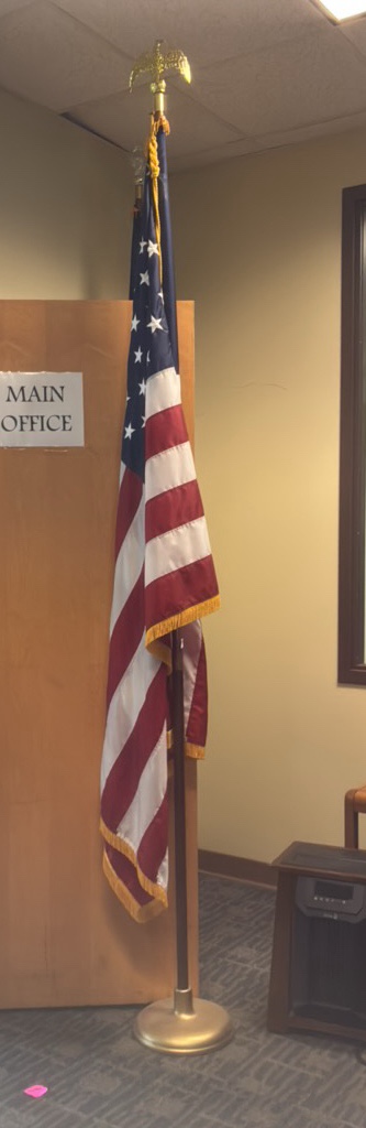 Flag Pole with Flag and STand (L-Office)
