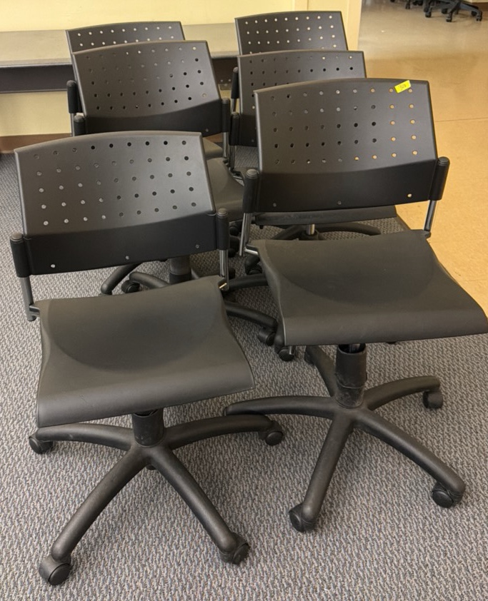 Black chairs, six in lot
