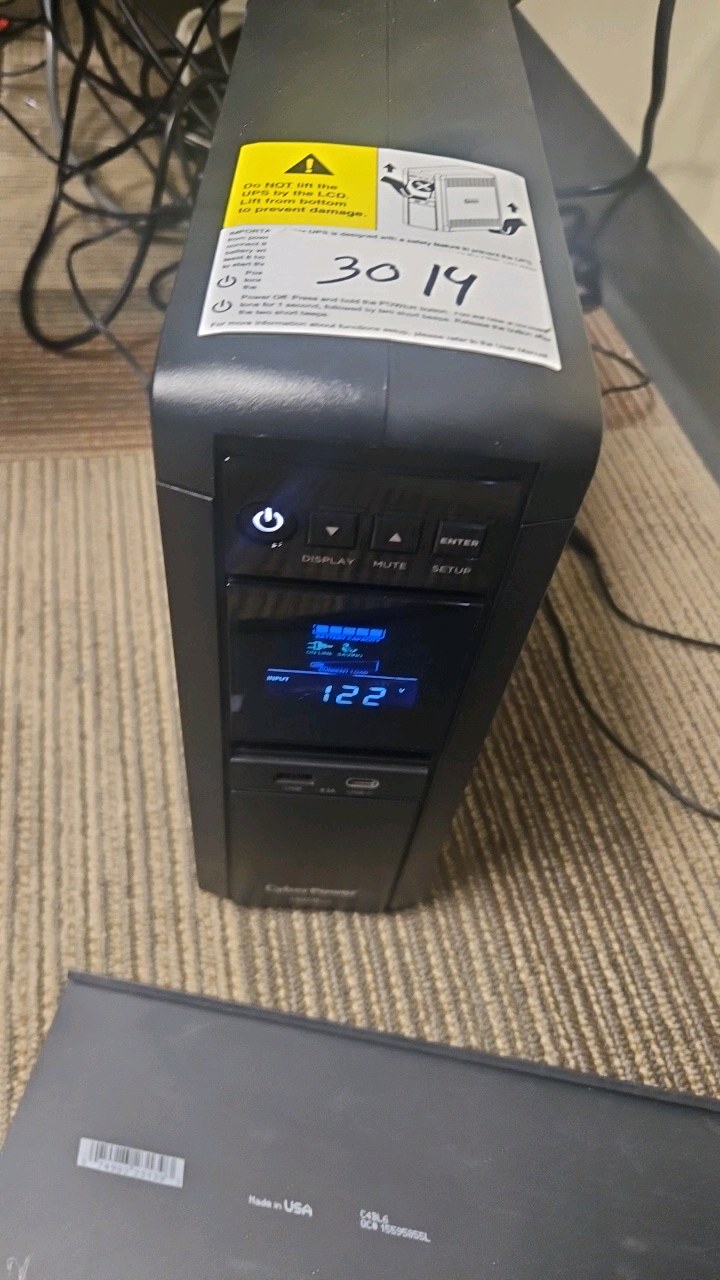cyberpower power bank