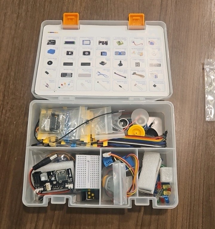 Elegoo Super Starter Kit R3 project used