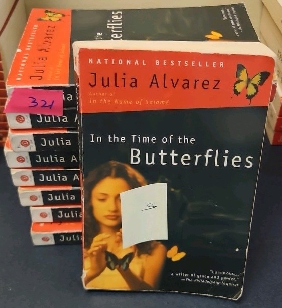 in the time of butterflies paperback