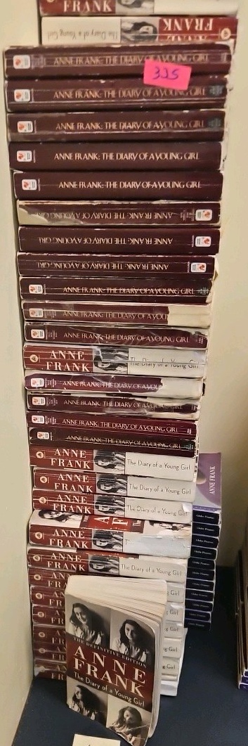 Anne Frank Diary of a young girl