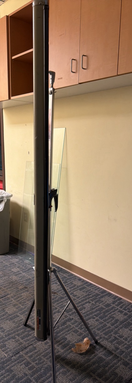 Vintage Projection screen and stand (R117)