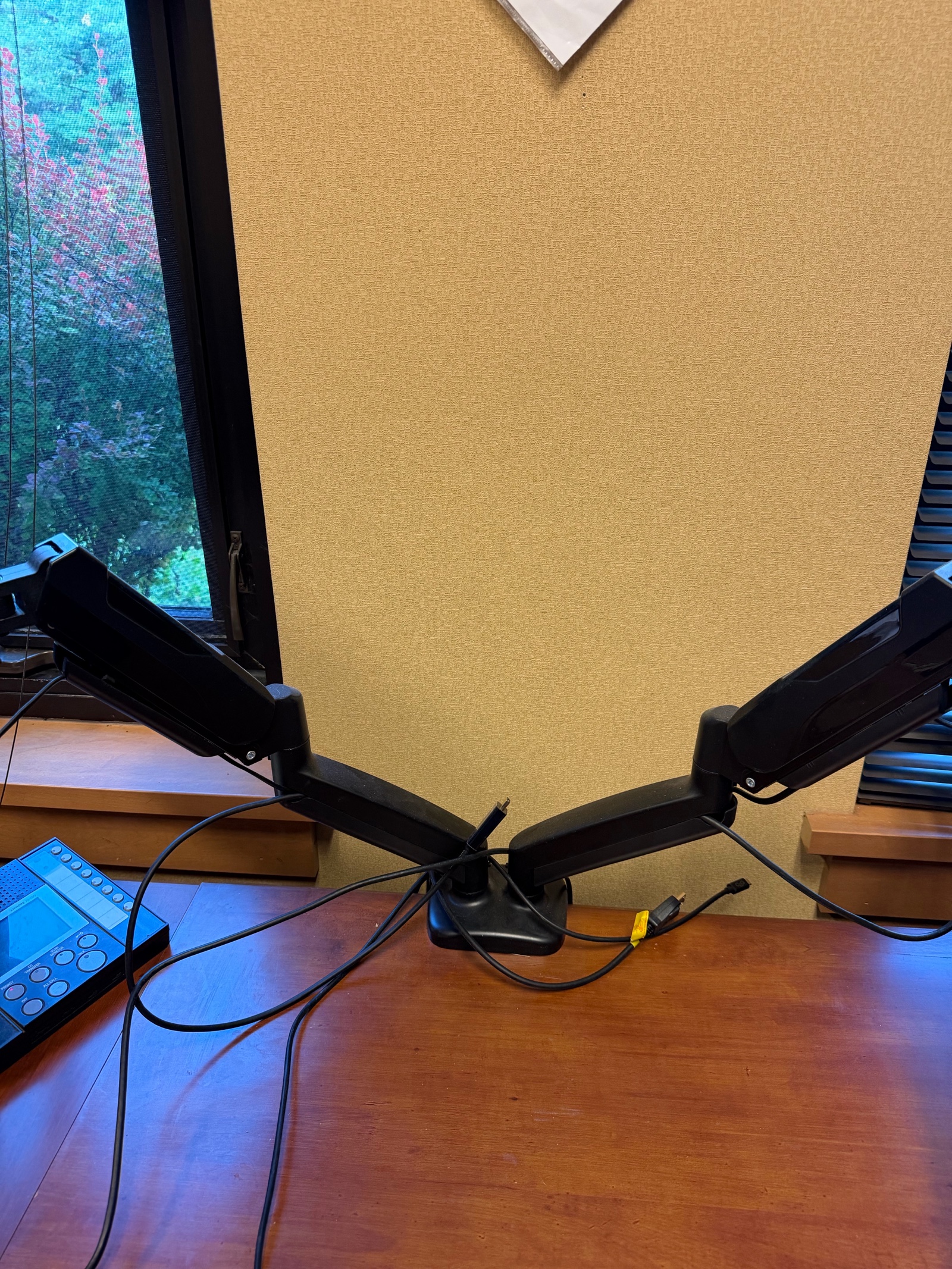Dual Monitor Stand  (office)