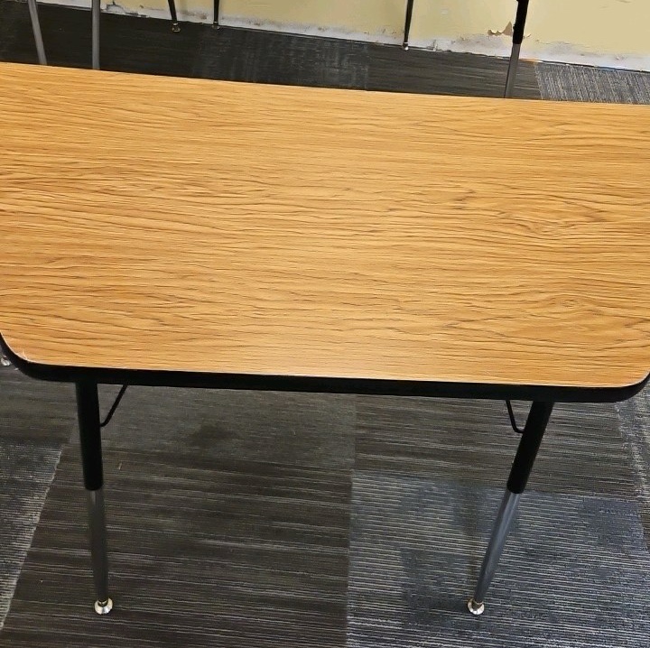 trapezoid laminate table x4