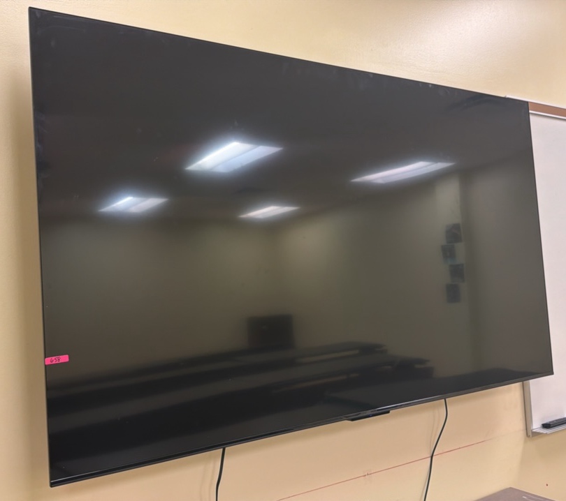 insignia TV with wall bracket