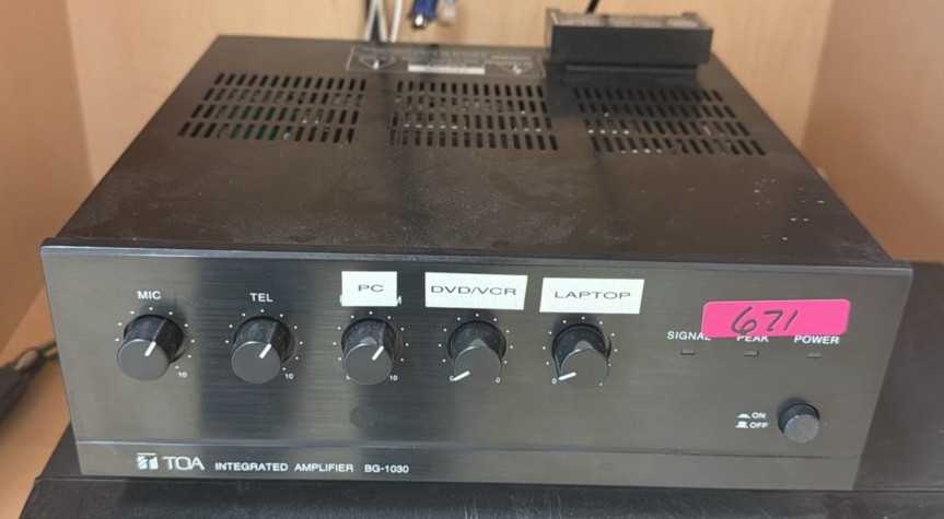 integrated amplifier BG 1030