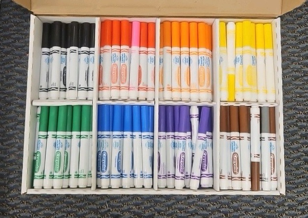 class pack Crayola markers