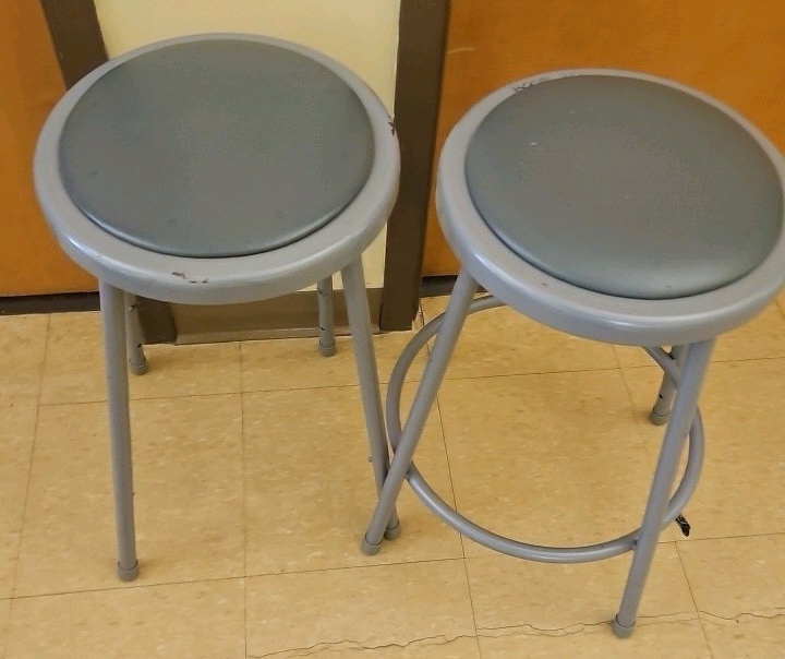 stool x2