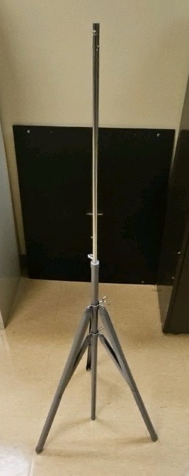 metal tripod stand variable height