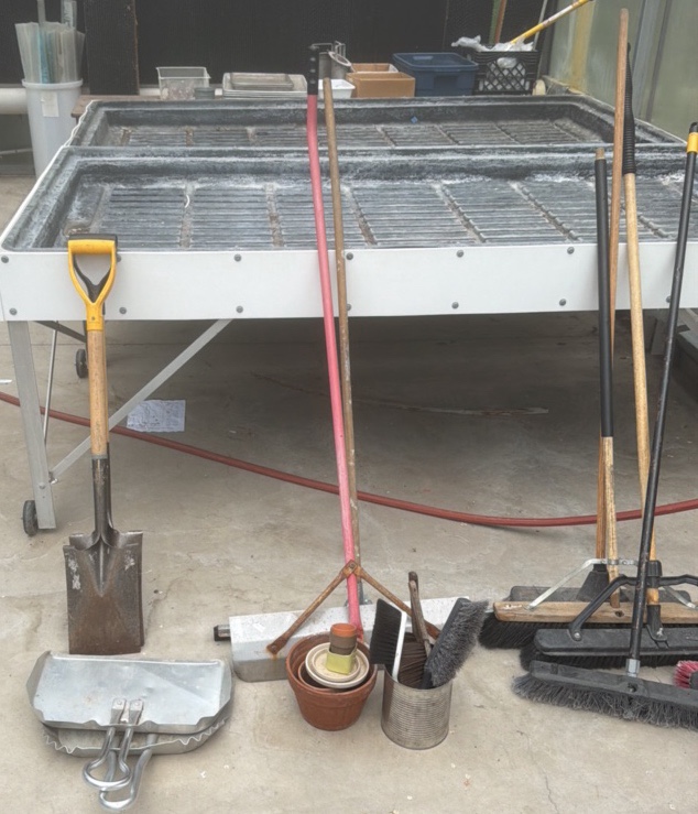 Greenhouse Maintenance & Gardening Tools