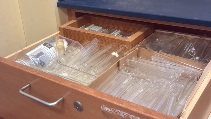 disposable glass culture tubes