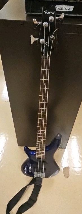 electric bass guitar
