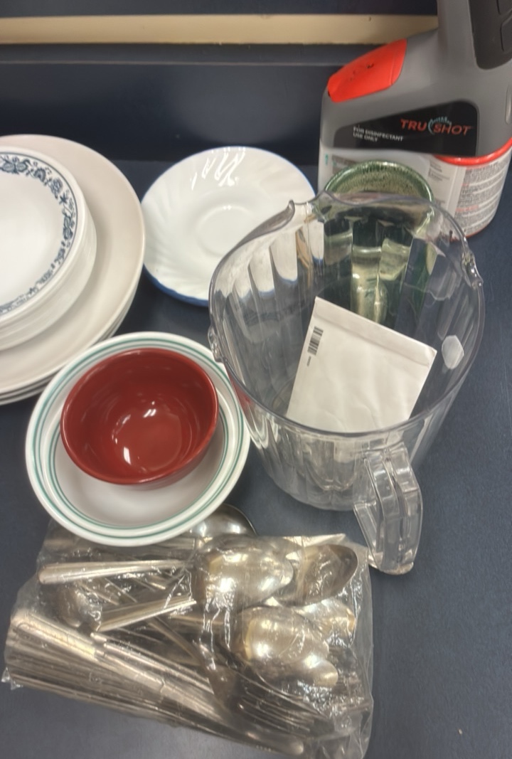 miscellaneous kitchen wear