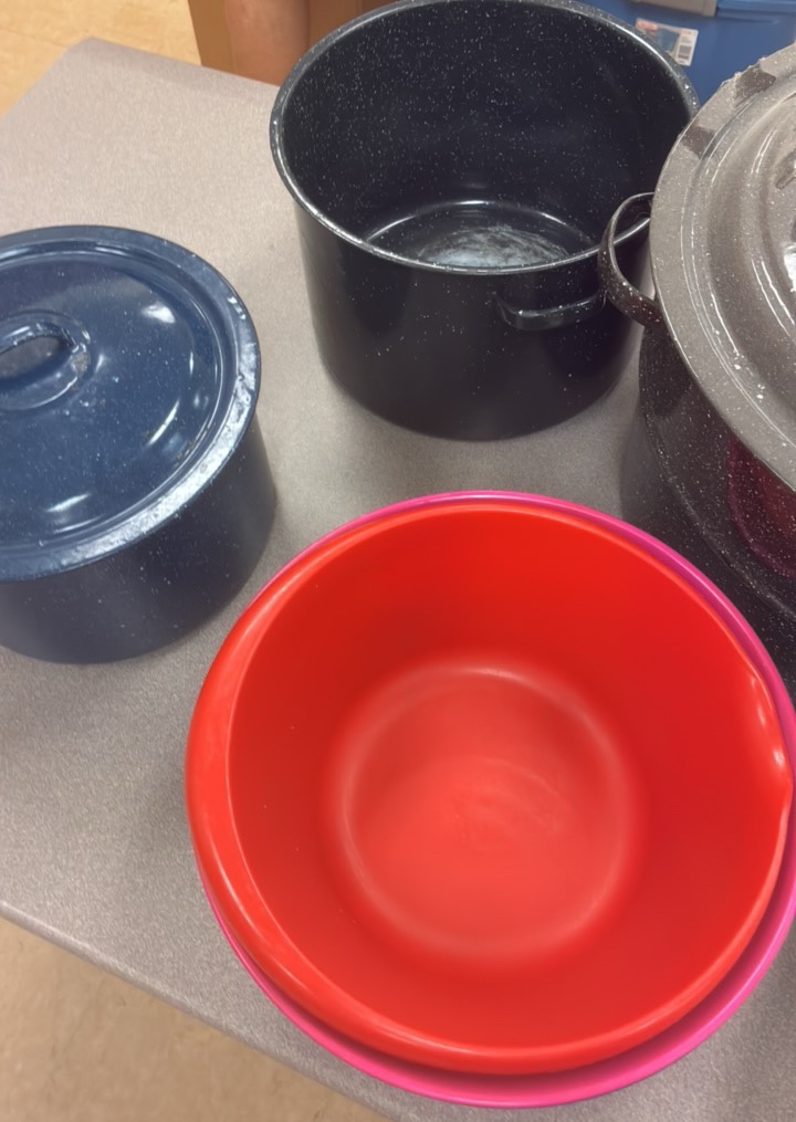 miscellaneous bowls and pots