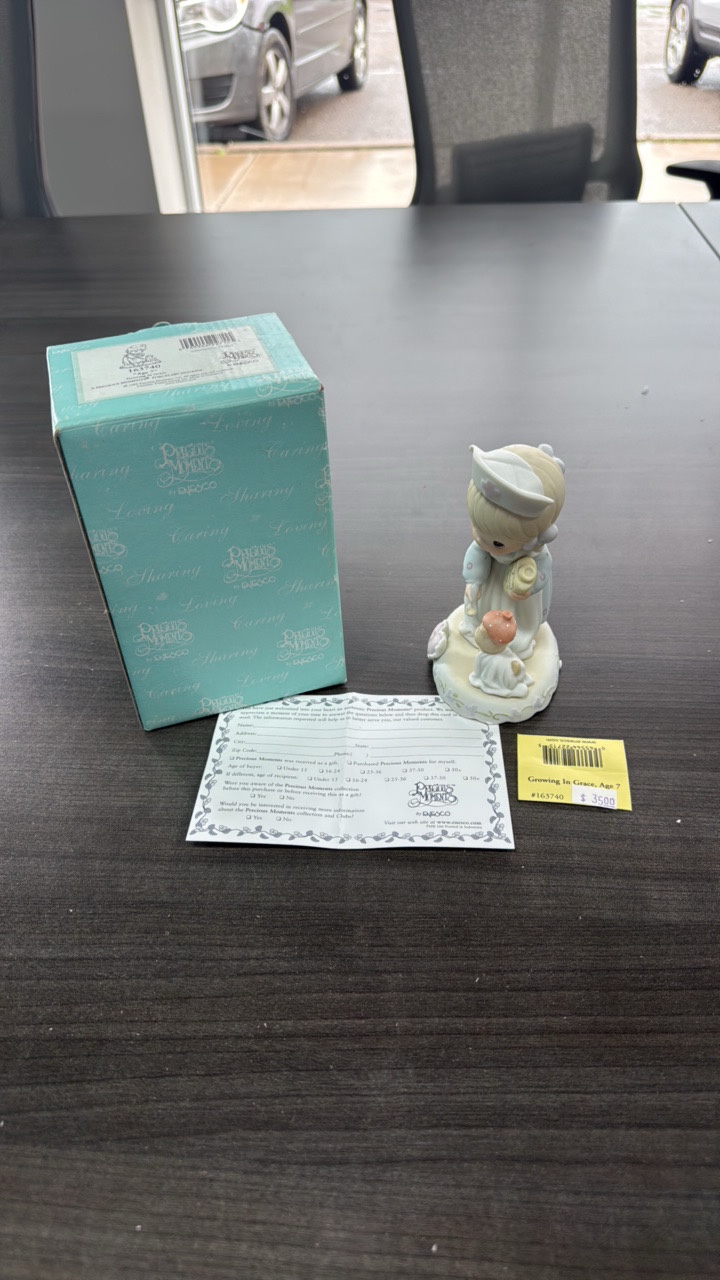 precious moments, 163740, Age 7 growing grace figurine