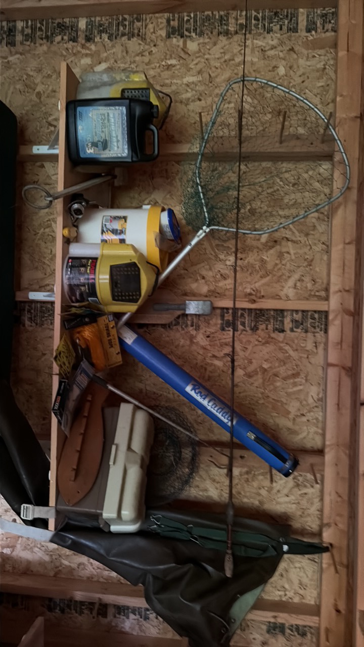Fishing supply lot