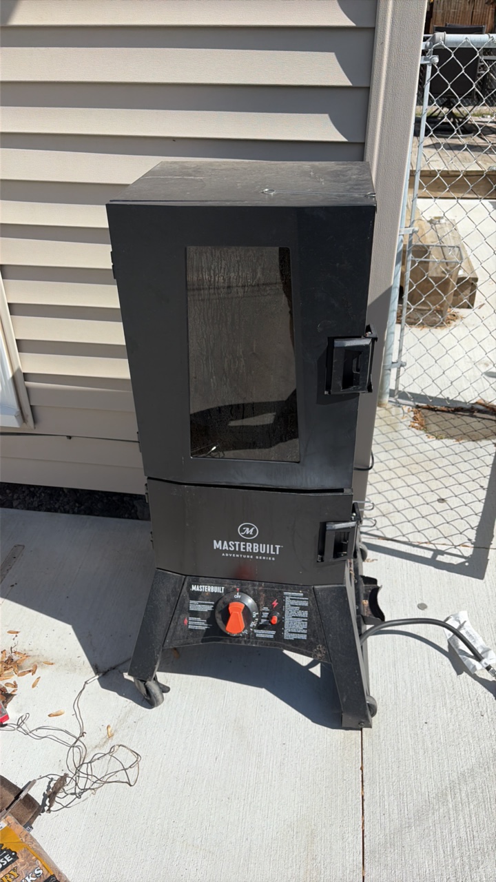 Master belt smoker package needs a flame torch, but all other accessories seem to work.