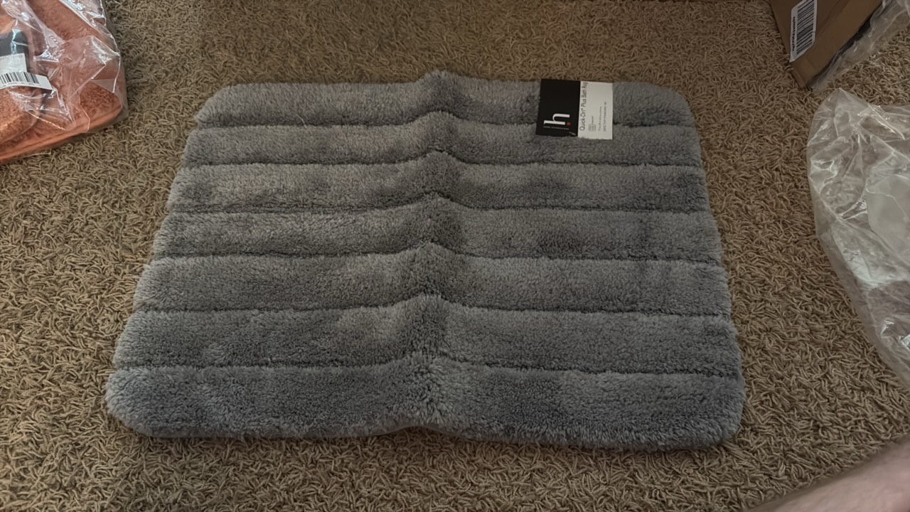 Quick-Dri Plus Bath Rug Gray Color 17 Inches x 24 Inches