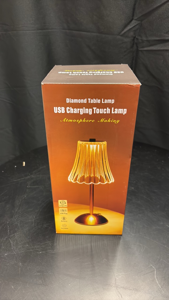 USB Charging Touch Lamo Diamond-Style Table Lamp LEF 1-3W Color temp 3000k-6000k-4500k