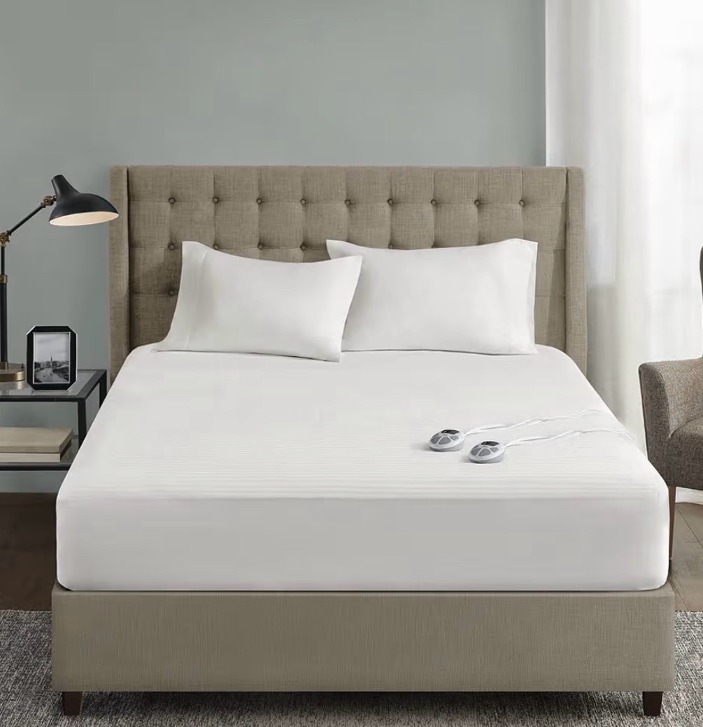Serta Polyester and Cotton Waterproof Heated Mattress Pad with White ST55-0118 King Sized Bed
