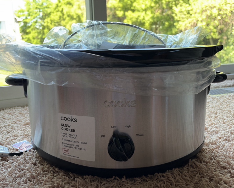 6qt Cooks Brand Slow Cooker, Adjustable Temperature Dial