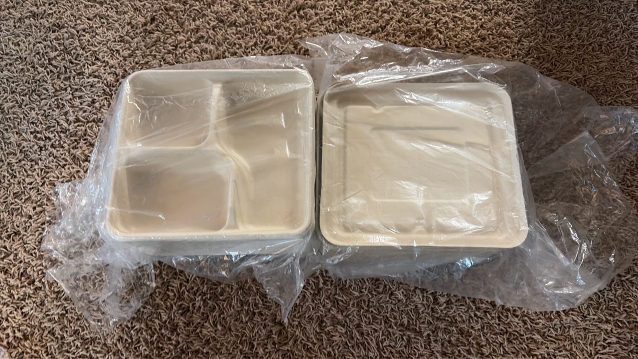 Restaurant Style To-Go Boxes - 50-Count - Recycled Paper Material - Three Compartment - Low Profile
