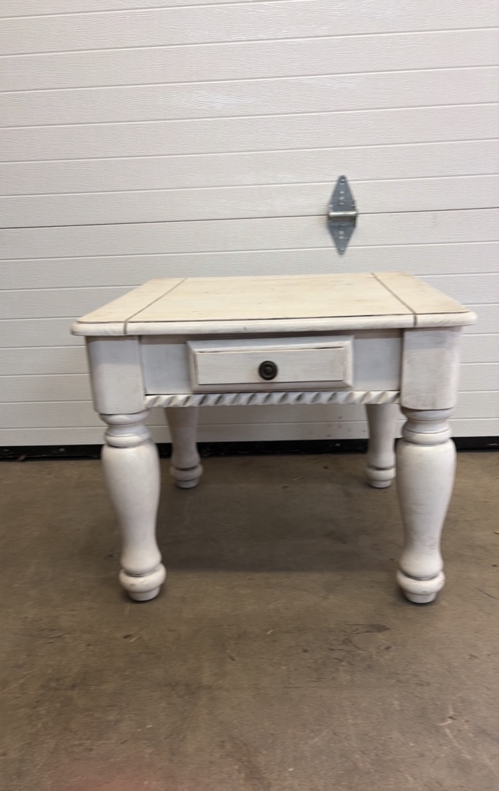 Vintage End Table With One Drawer, Painted White and Distressed