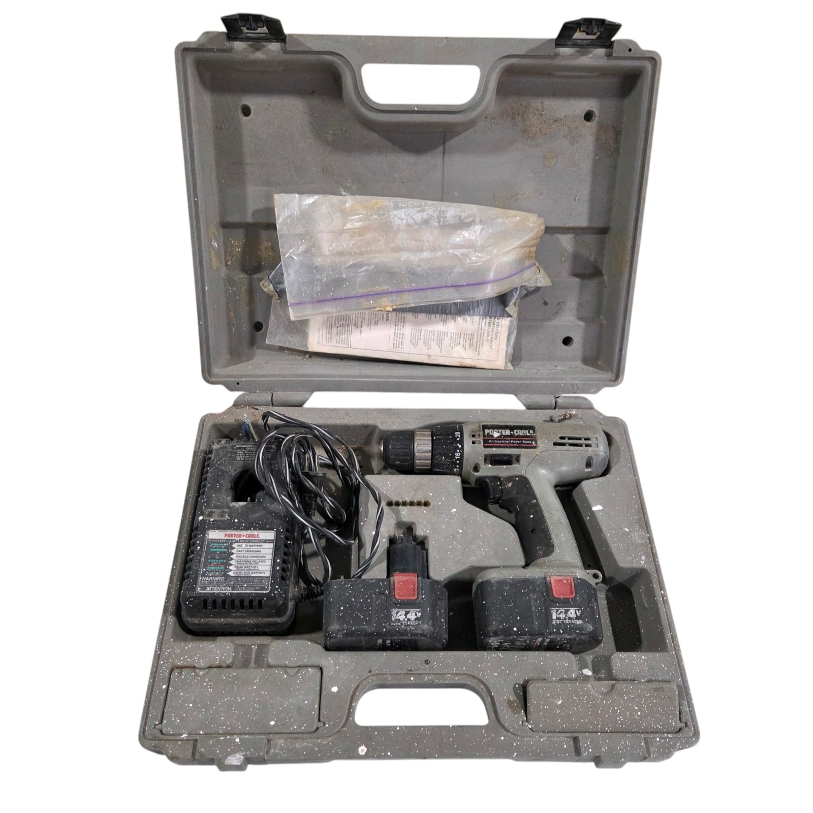 Porter-Cable Model 872 14.4V Cordless Driver Drill Kit w Case, Charger & 2 Batteries  Untested