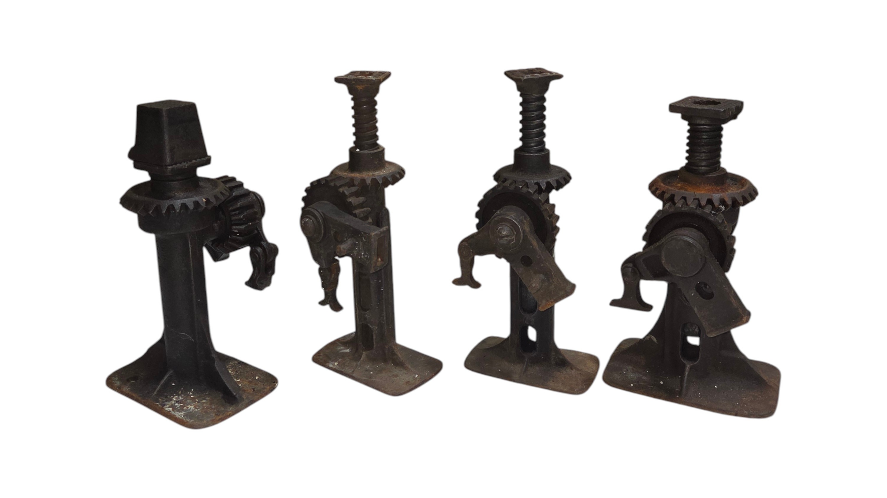 Estimated $400-$600 value 4 Vintage Cast Iron RailroadHouse Screw Jacks