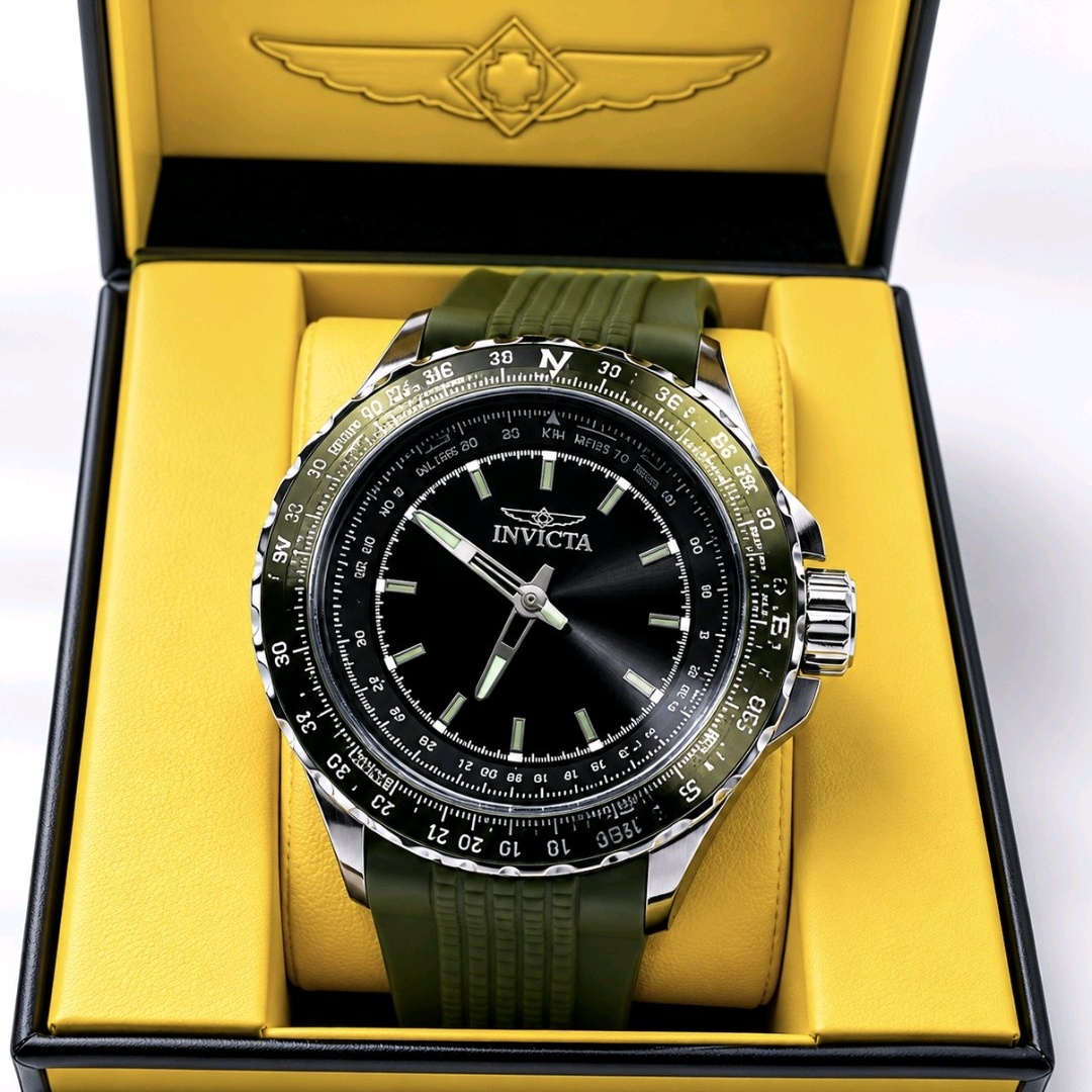 Retail Value $249.00 Invicta Aviator 49664 Mens Quartz Watch w Box - Green Band & Black Dial