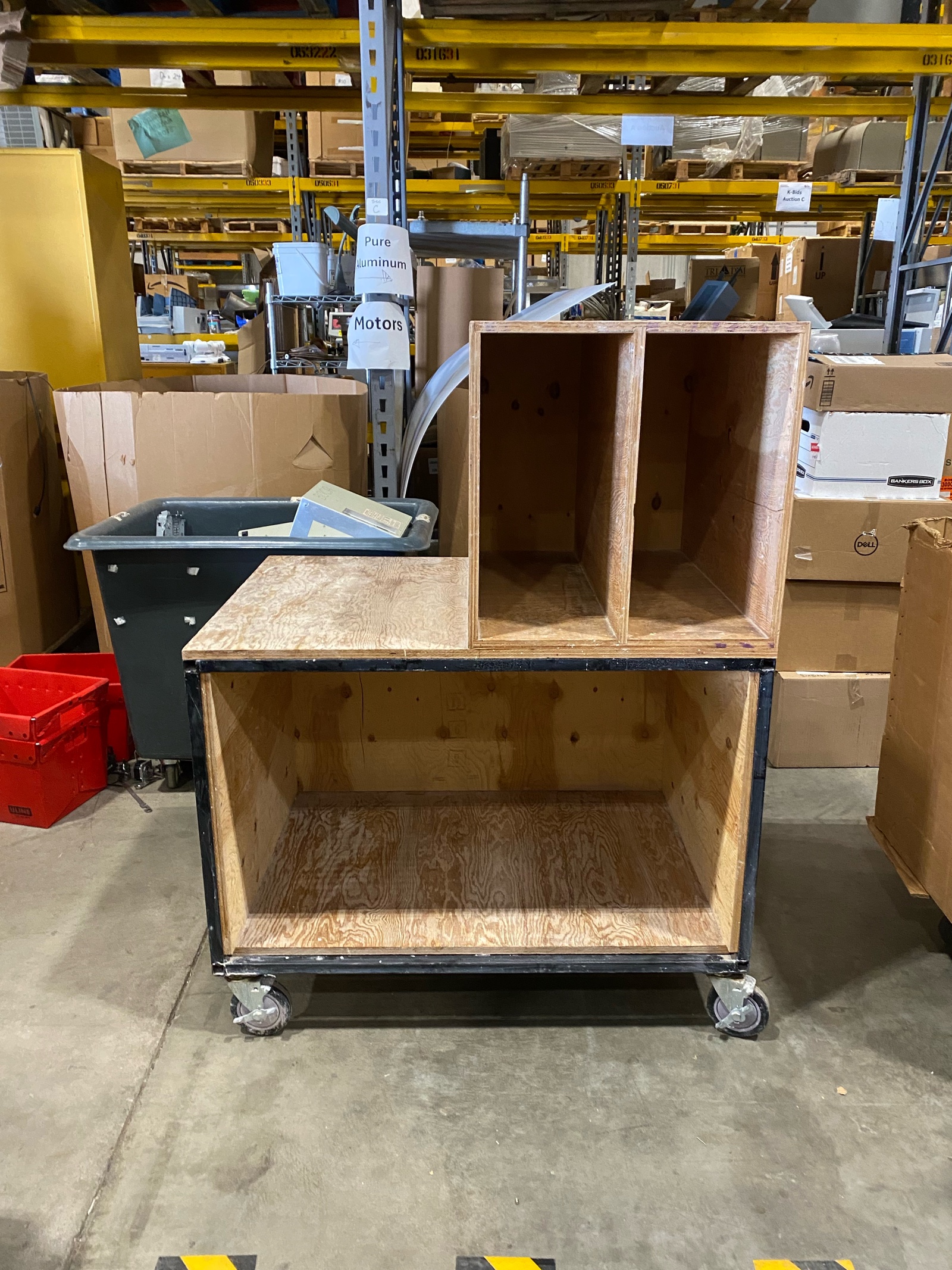 Workbench/Storage (612144)