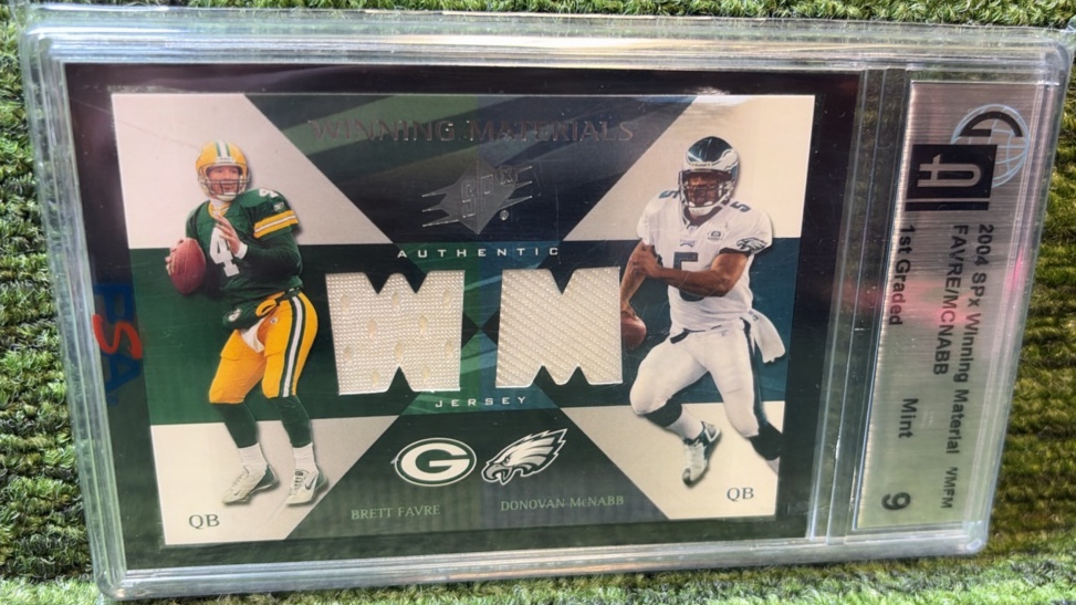 Brett Favre, Donovan McNabb 2004 SPX Winning Materials GAME-USED Dual Patch Card