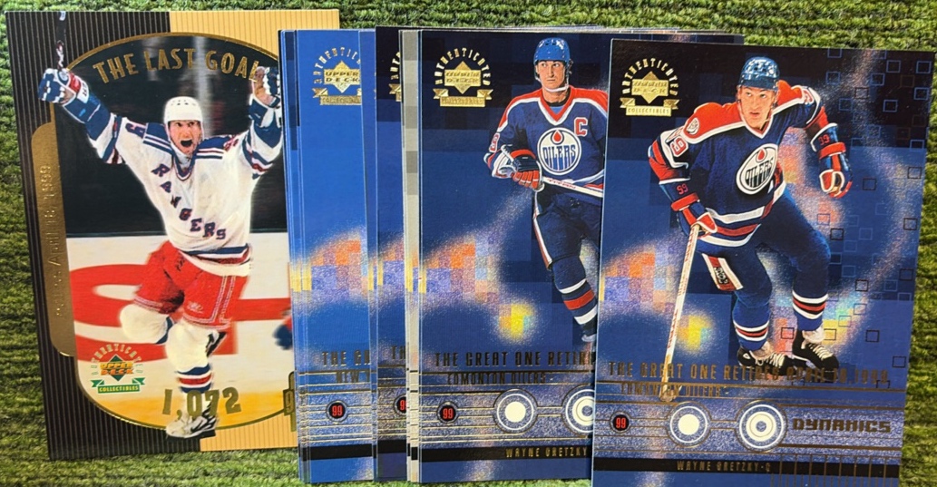 Upper Deck Wayne Gretzky Retirement Card Set  16 Mint Cards Original Box.